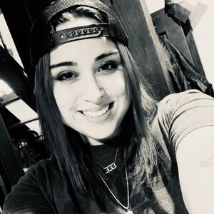 Meet your Posher, Zuleika
